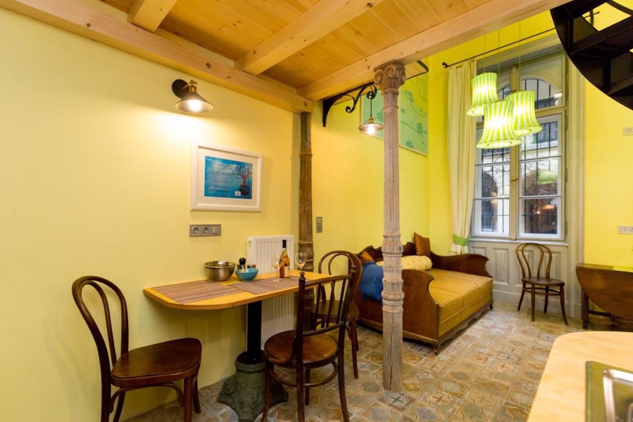 Artistic Apartment Будапеща Екстериор снимка
